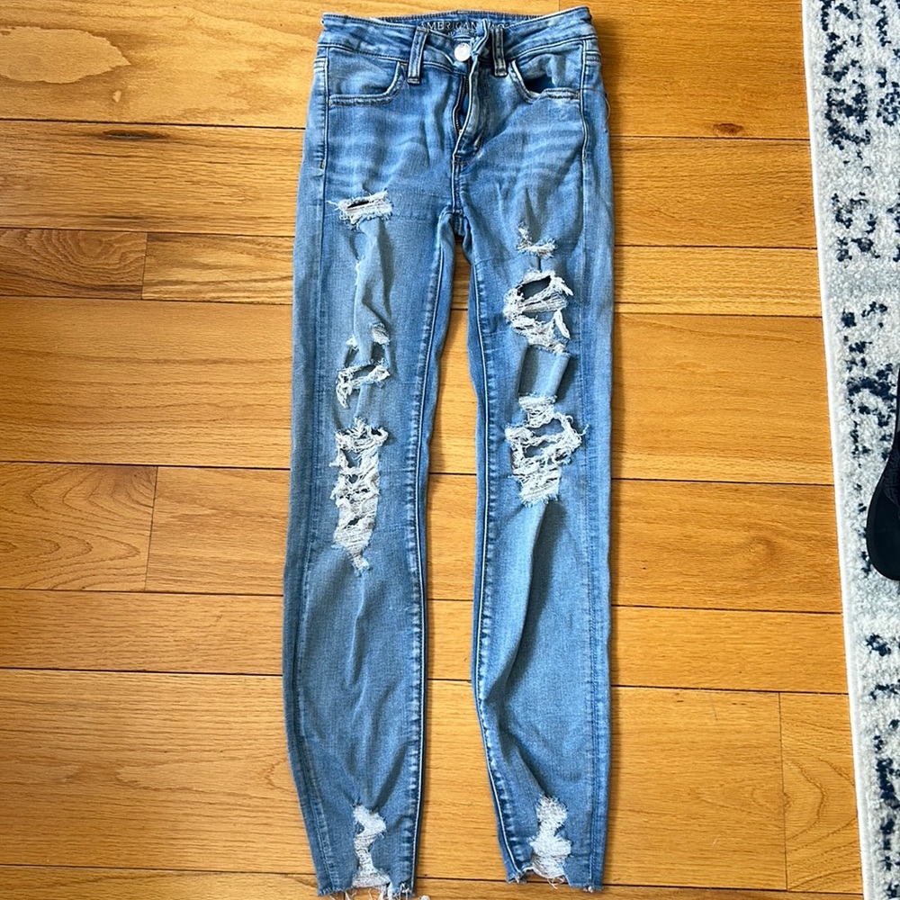American Eagle Ripped skinny jeans